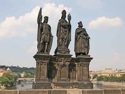 statues of saints norbert prag