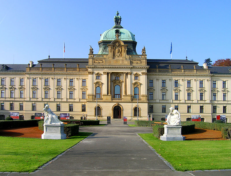 Straka Academy, Prague