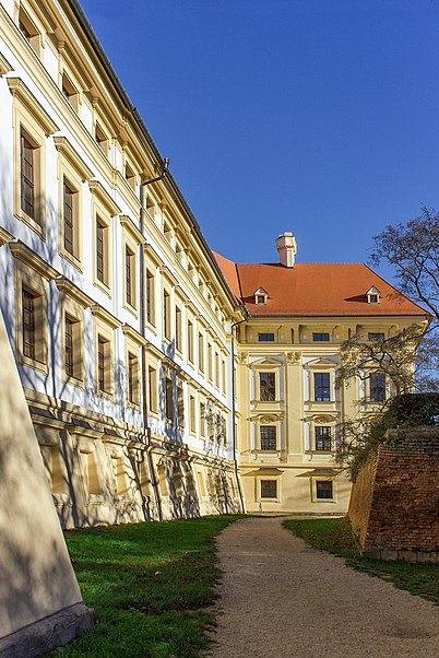 Slavkov Castle