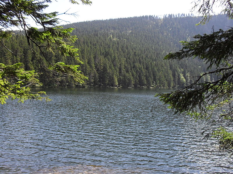 Černé jezero