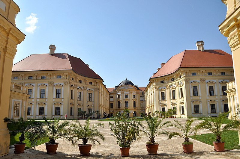 Pałac, Sławków