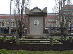 Bürgermeister-Müller-Denkmal