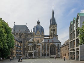 katedra akwizgran