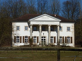 Lustschloss Scharnhausen