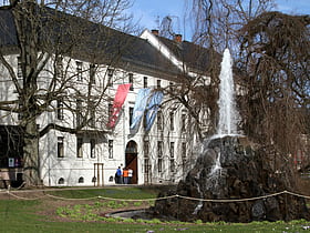 LA8 - Museum für Kunst und Technik