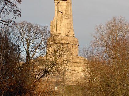 monument de bismarck hambourg