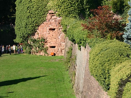 grosses bollwerk und hexenturm budingen