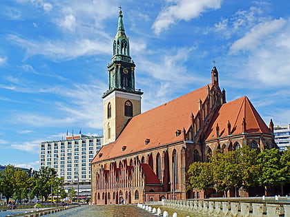iglesia de santa maria berlin