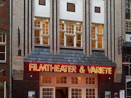 Chamäleon Theater