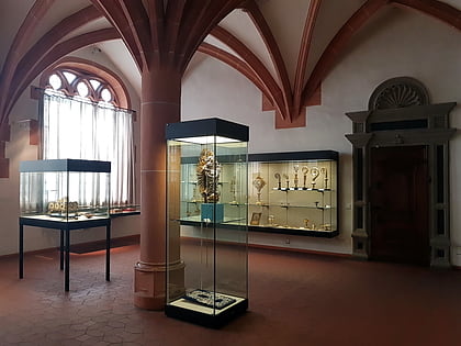 trier cathedral treasury treves