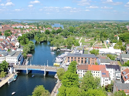 millenial bridge ciudad de brandeburgo