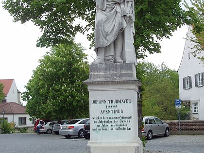 Aventinus-Denkmal