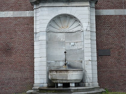 couvenwandbrunnen aix la chapelle