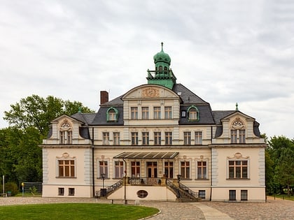 schloss uebigau