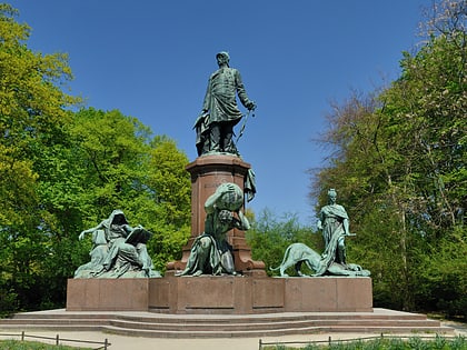 monumento a bismarck en berlin