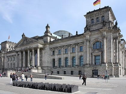 Denkmal zur Erinnerung an 96 von den Nationalsozialisten ermordete Reichstagsabgeordnete