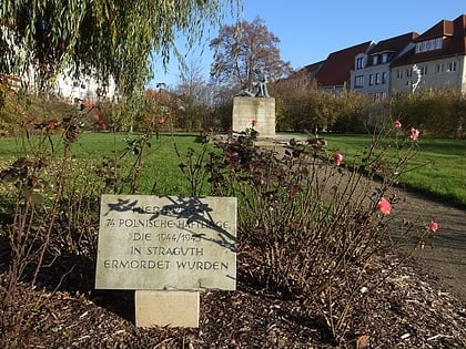 gedenktafel fur 72 ermordete polnische haftlinge zerbst