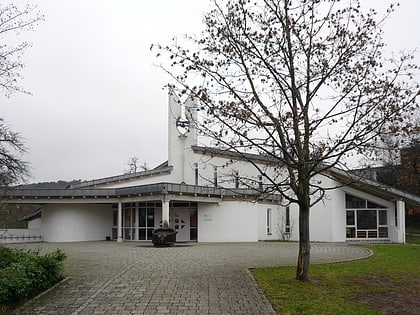 Albert-Schweitzer-Kirche