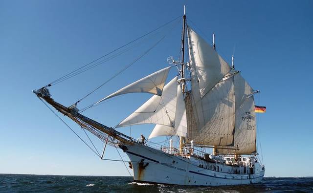berth sail training ship grossherzogin elisabeth elsfleth