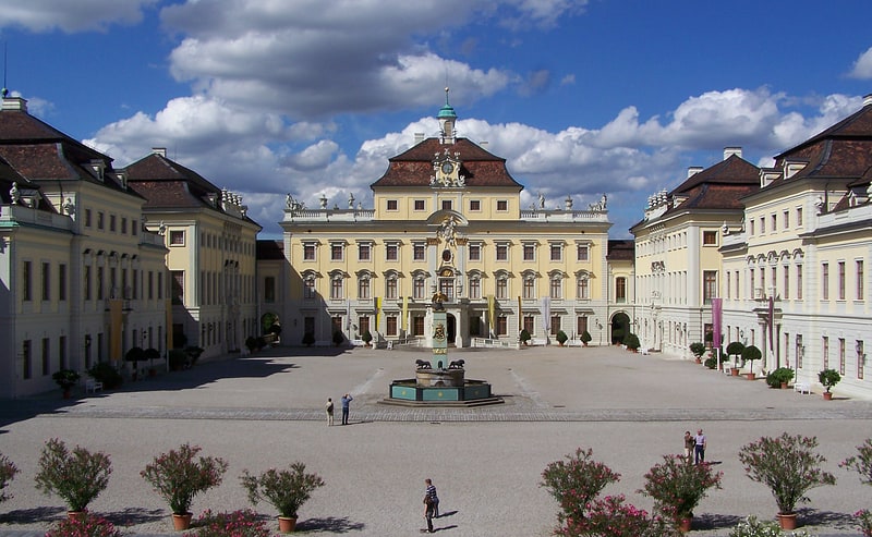 palacio de ludwigsburg luisburgo