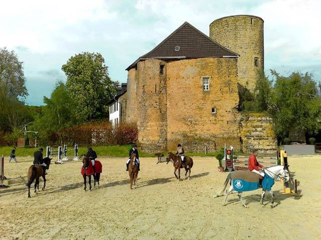 burg munchhausen wachtberg