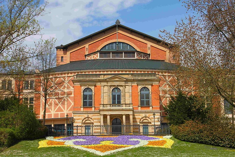 palais des festivals de bayreuth