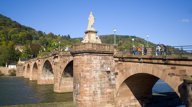 Heidelberger Brückenaffe