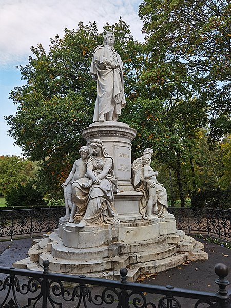 Goethe-Denkmal