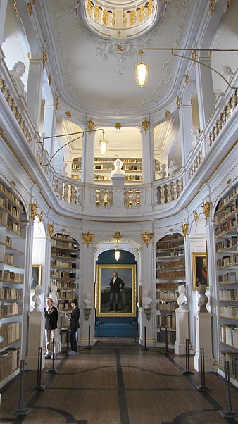 Biblioteca de la duquesa Ana Amalia