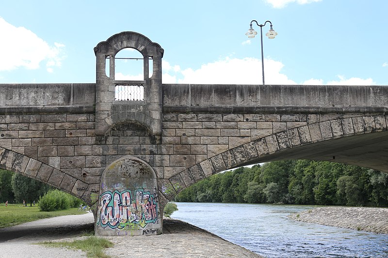 Wittelsbacherbrücke