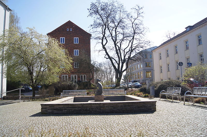 Uhren- oder Jahreszeitenbrunnen