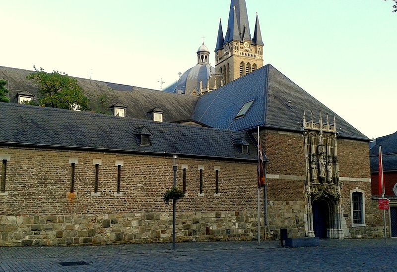 Aachener Domschatzkammer