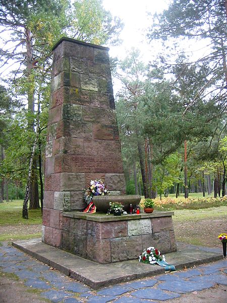 Waldfriedhof Halbe