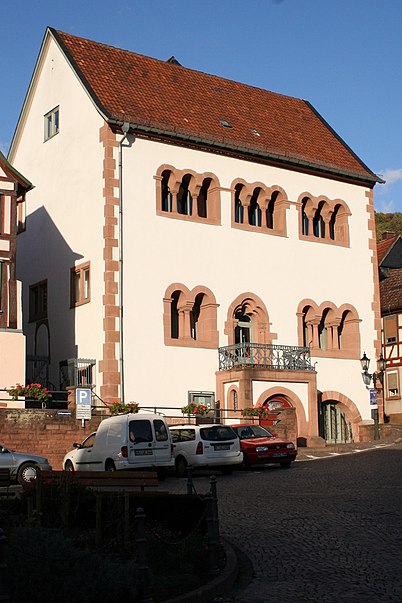 Romanisches Haus