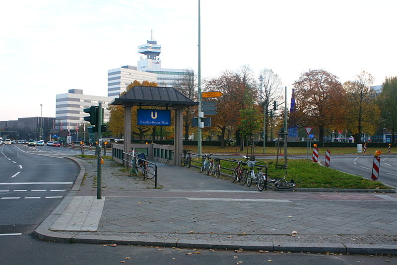 Theodor-Heuss-Platz