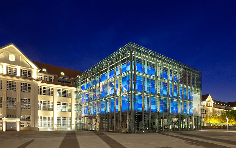 Centro de Arte y Medios Tecnológicos de Karlsruhe