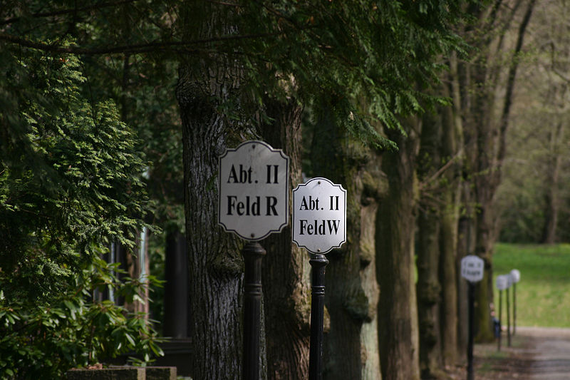 Weißensee cemetery