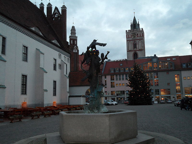 Uhren- oder Jahreszeitenbrunnen