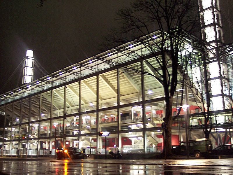 Estadio Rhein Energie
