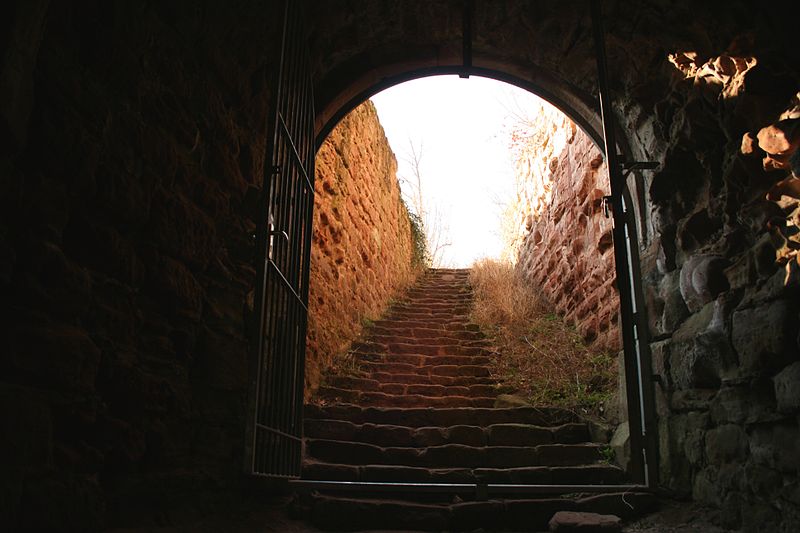 Burg Drachenfels