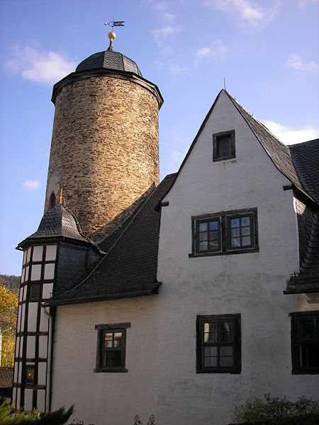 Friedensburg Castle