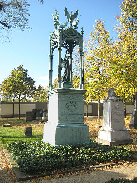 Cimetière des Invalides