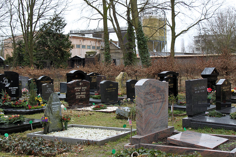 Weißensee cemetery