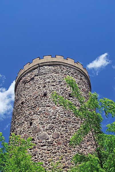 Husen Castle