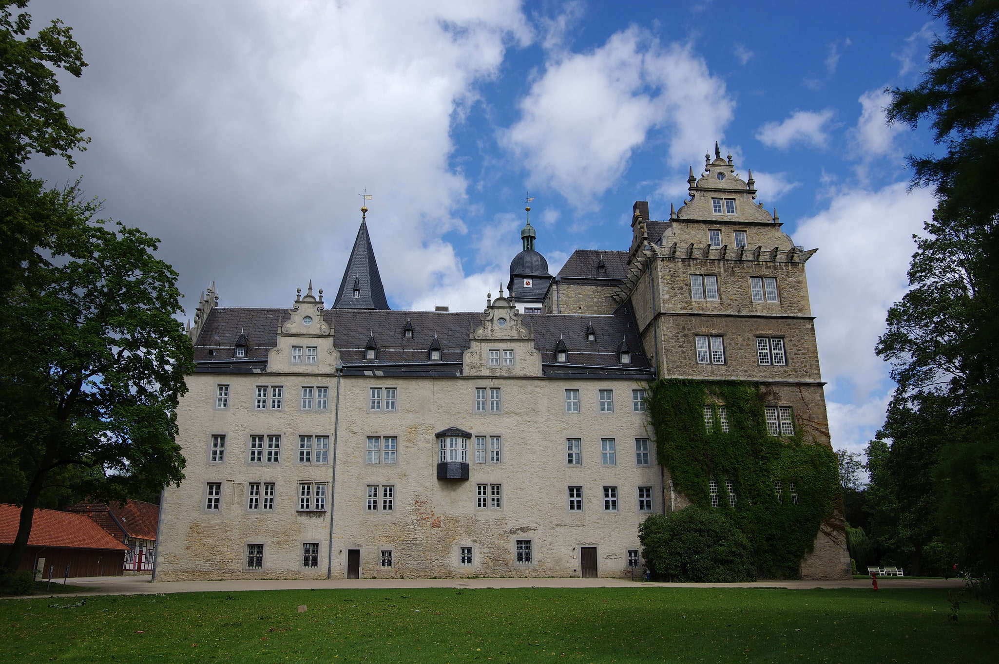 Wolfsburg Castle (Wolfsburg) - zwiedzanie i praktyczne informacje