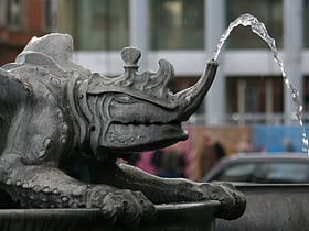 dragon fountain kopenhaga