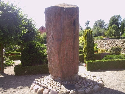 kamien runiczny z laeborg