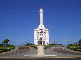 Monumento a los Héroes de la Restauración
