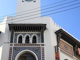 Museo público de arte moderno y contemporáneo de Argel