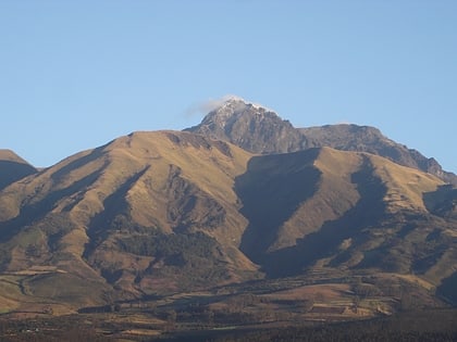 volcan cotacachi parque nacional cotacachi cayapas